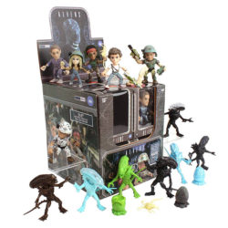 the-loyal-subjects-aliens-wave1-case