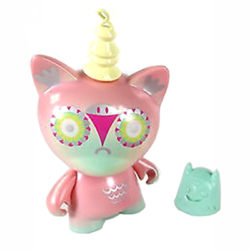 Kidrobot x Nathan Jurevicius: Nightriders - Sassy Cup Cakesa