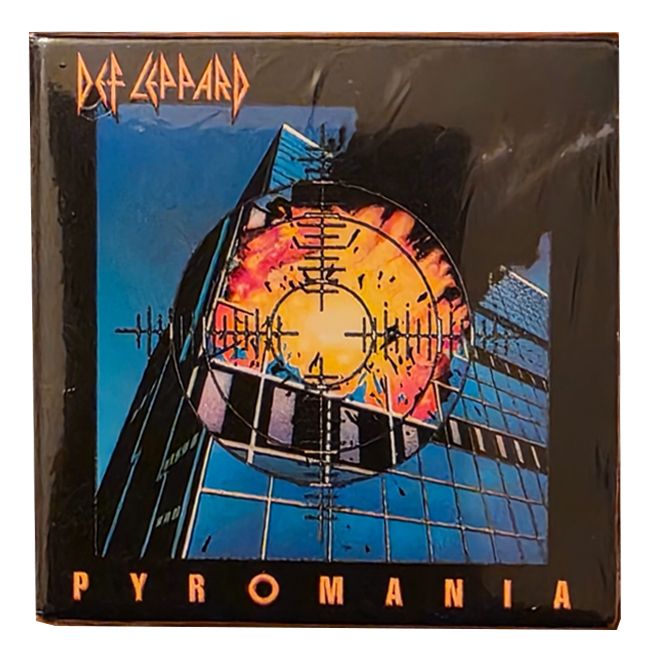 MGA Miniverse: Real Music Vinyl Record - Def Leppard: Rock of Ages - superchan.de MGA-Miniverse-Real-Music-Record-Player-Series-1-Def-Leppard-Rock-of-Ages-front